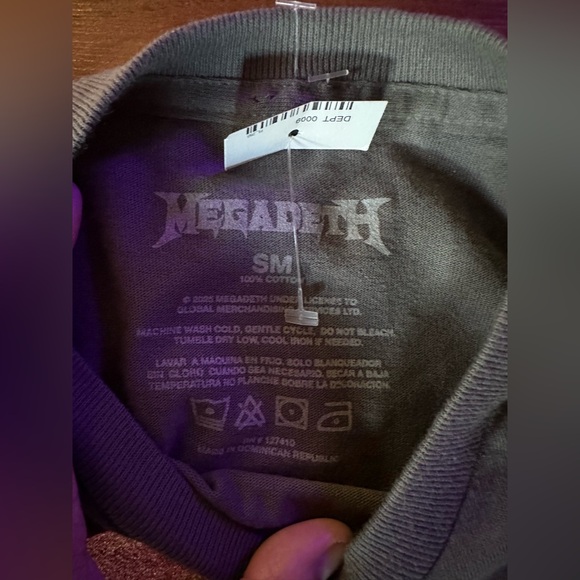 Hot Topic Megadeth Rattlehead Graphic Tee - Picture 6 of 7